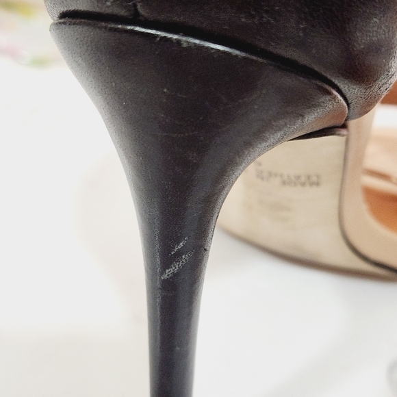 Cathy Jean Beige and Black Brazilian Leather Ankle Strap Heels Size 6 - Picture 5 of 11